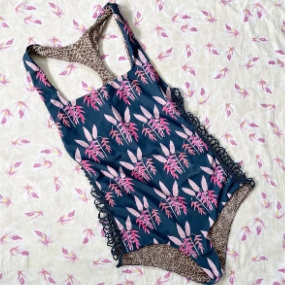 ISO Acacia Ipanema in L or XL